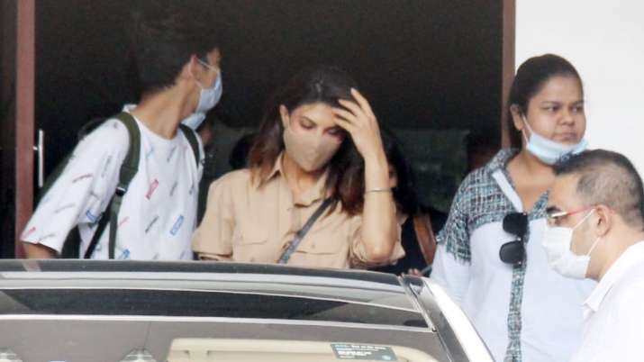 ACtress jacqueline Fernandes
